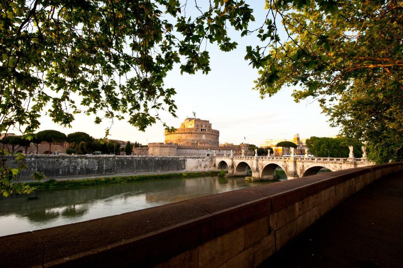 Rome Services Porta Castello Exterior foto